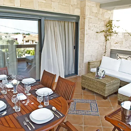 Kassandra Village Daire *