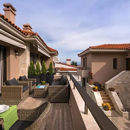 Kassandra Village